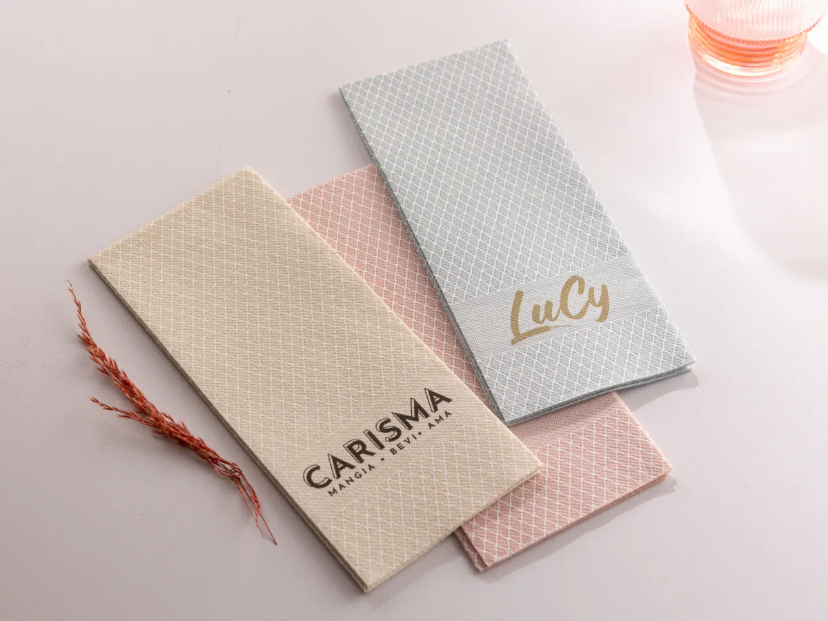 Serviettes Diamant P8 personnalisées - par 1050