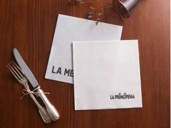 Serviettes spunlace teintée à personnaliser pour restaurant